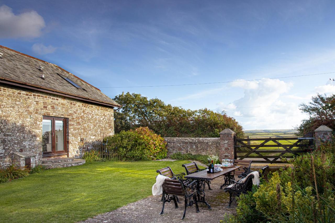 Downe Cottages Hartland Eksteriør billede